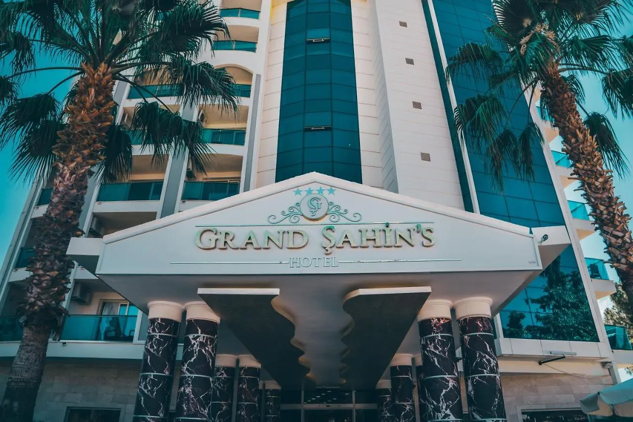 קוסדסי Grand Sahin'S Hotel