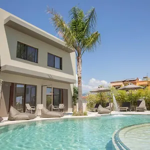 https://allonda-seafront-experience.hotelschalkidiki.net